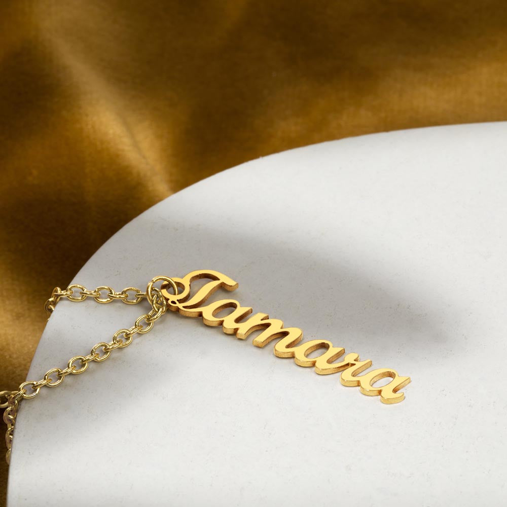 To an Amazing Mom - Custom Name Nekclace